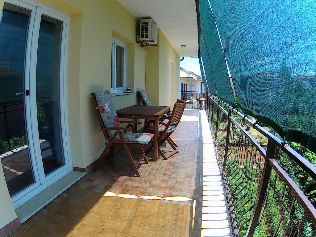 Lea Apartment Umago Esterno foto
